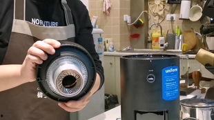 国产磨豆机拆机视频,深入了解其内部结构与工作原理 第2张 国产磨豆机拆机视频,深入了解其内部结构与工作原理 第2张